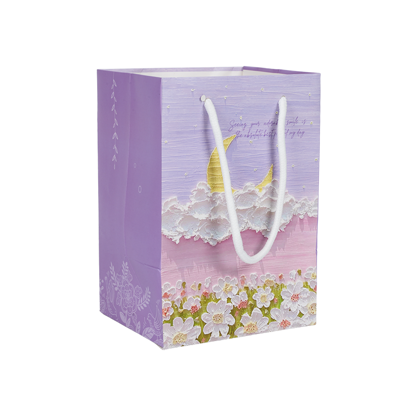 Sacolas verticais de papel kraft com tema natalino